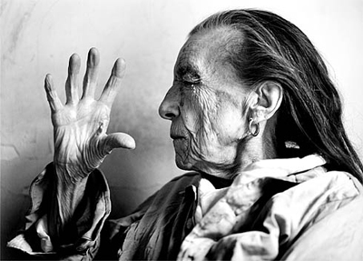 louise-bourgeois_leibovitz.jpg