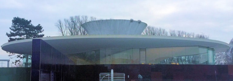 Petra Weifenbach im Keramion