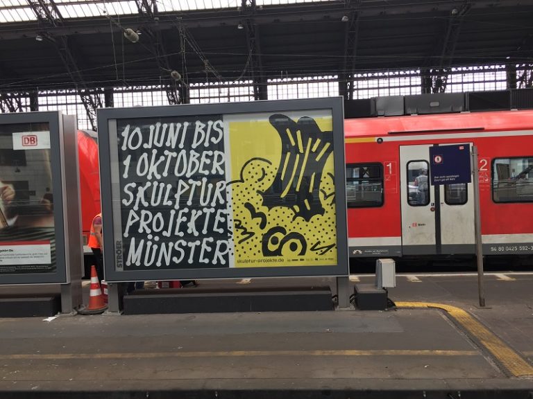 Plakatwerbung für die Skulptur-Projekte in Münster